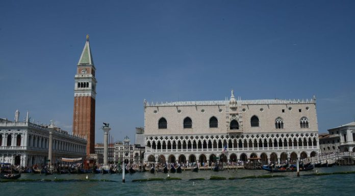 Туры с осмотром достопримечательностей