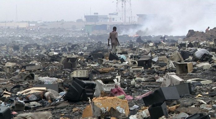 Город Агбогблоши в Гане: мировая свалка электронного мусора