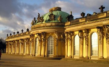 Дворец Сан-Суси